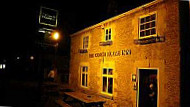 Coach House Inn