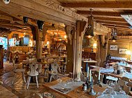 Restaurant le White