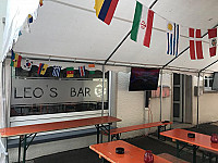 Leo's Café