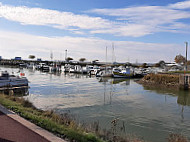 Le Bistrot Du Port