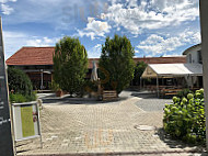 Biergarten Hofgut Hagenbach