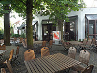 Cafe Bar Restaurant Kauntz