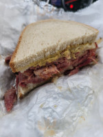 Larry's Deli