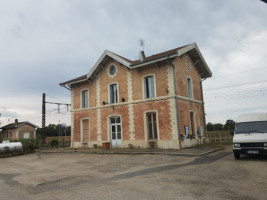 Café De La Gare