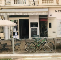 Les Petits Pains De Méditerranée