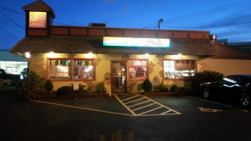 Carmella's Pizzeria Middletown