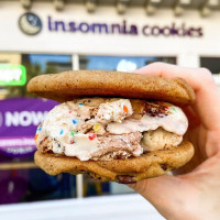 Insomnia Cookies