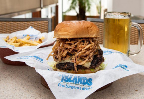 Islands Fine Burgers Drinks