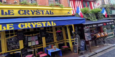 Le Crystal