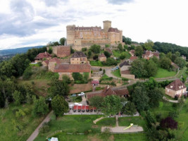 Les Remparts