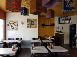 Le Saphir Thai Express