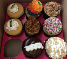 Smallcakes: A Cupcakery Of Naperville