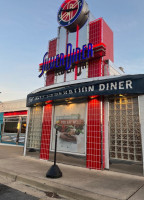 Silver Diner