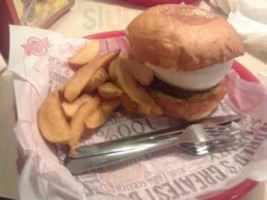 Fuddruckers