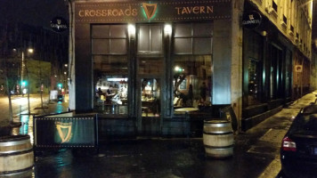 CROSSROADS TAVERN