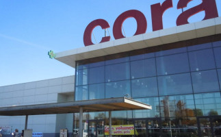 Cafeteria Cora