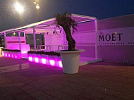 Moet Terraza