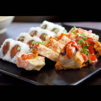 Mikuni Restaurant And Sushi Bar