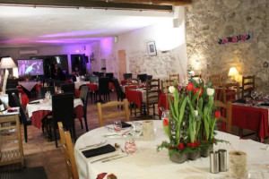 Restaurant Dejeunez Sous l'Arbre