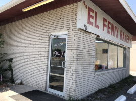 El Fenix Bakery