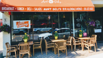 Aunt Deli's Cafe, Deli, Eats