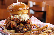 Hungry Hollow Smokehouse and Grille