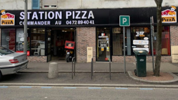 Station Pizza