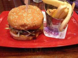 Red Robin Gourmet Burgers