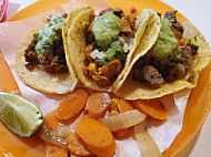 Carmelos Tacos